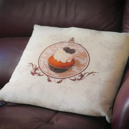 Chez Le Vigneron Studio Fushia Bed & Breakfast Colmar